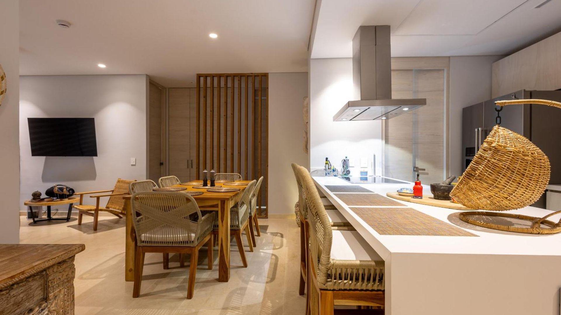 New! 3br Ocean View At Calablanca B6 *