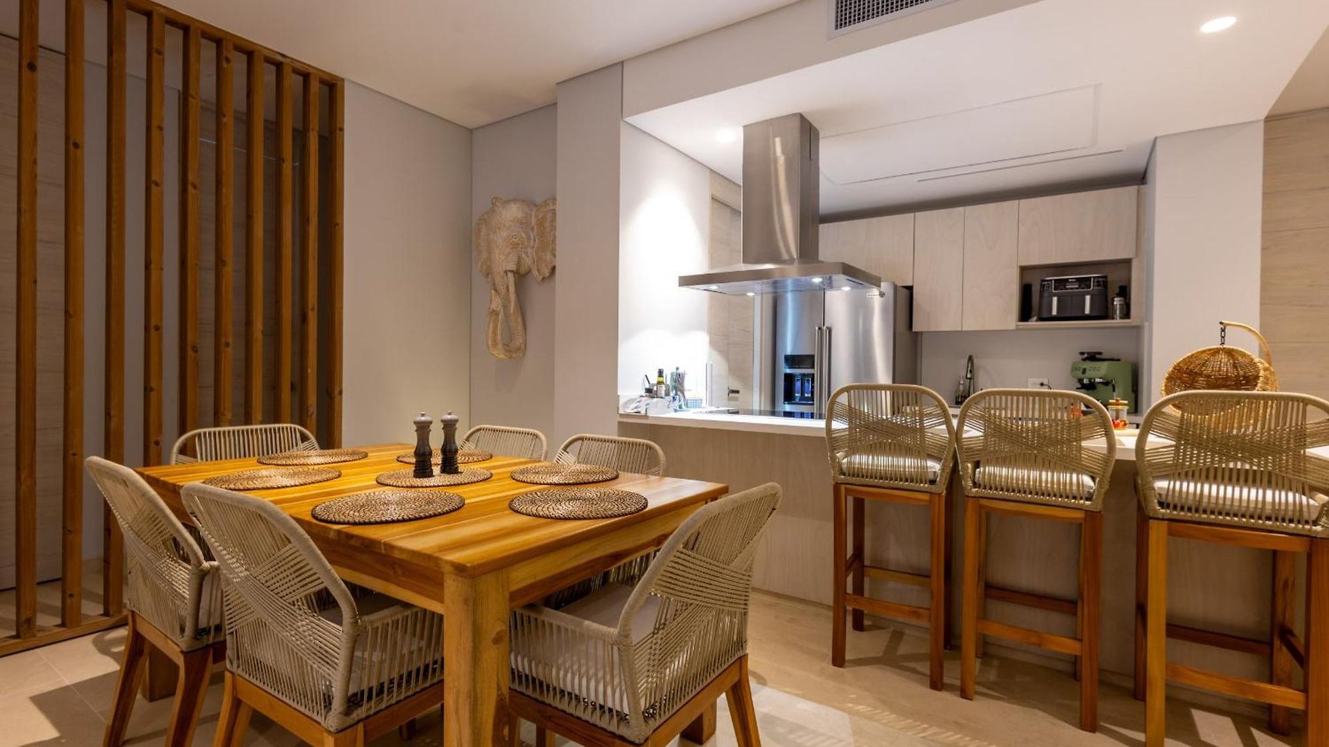 Apartamento New! 3br Ocean View At Calablanca B6 *
