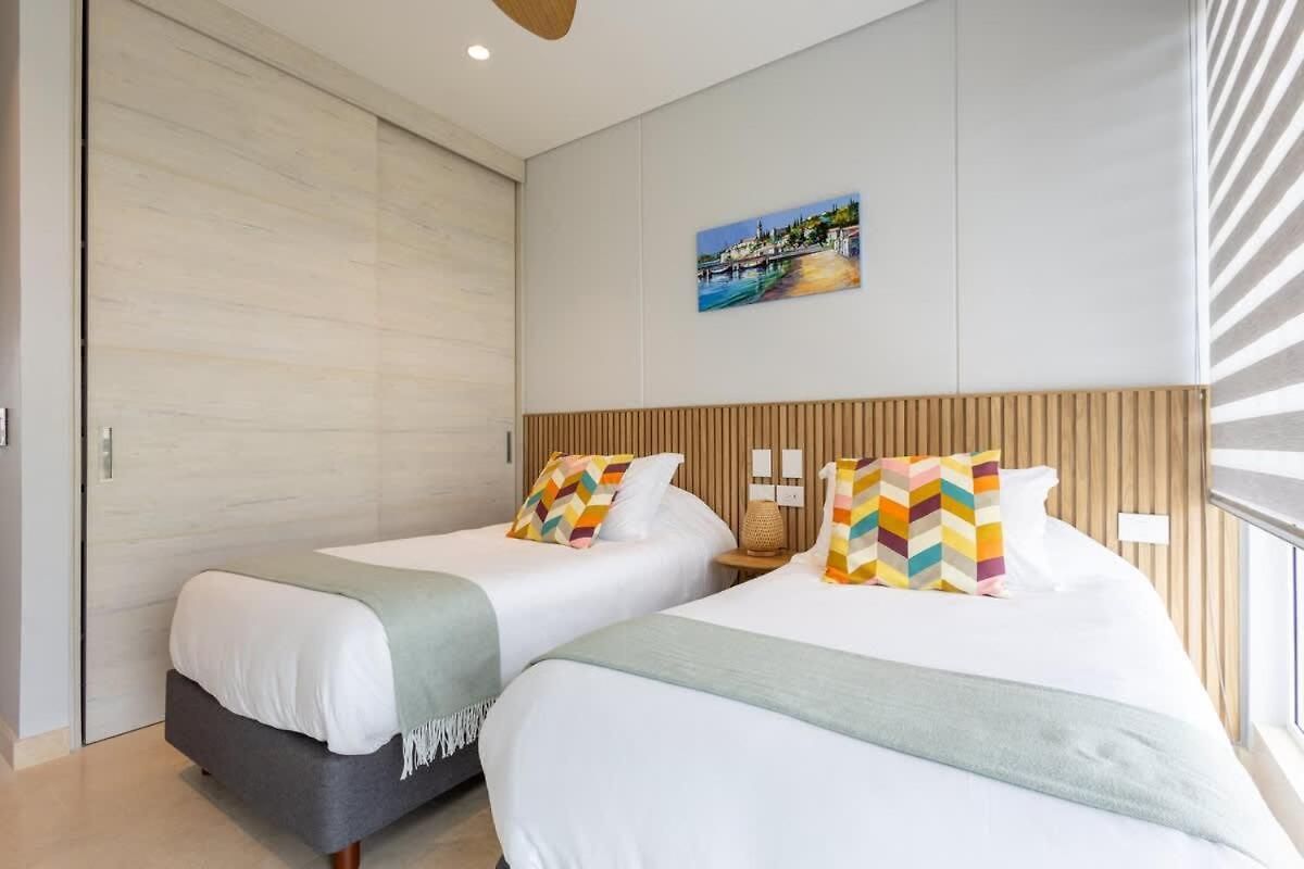 New! 3br Ocean View At Calablanca B6 Cartagena