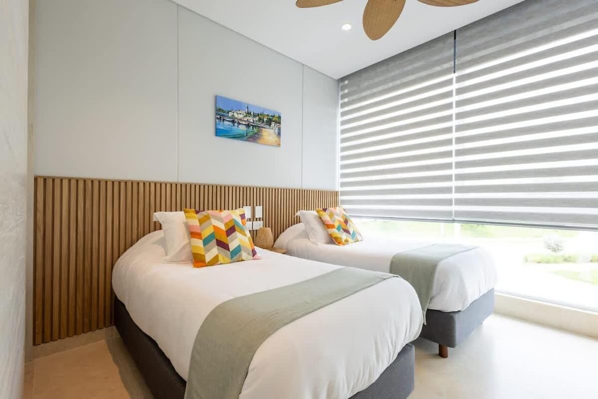 New! 3br Ocean View At Calablanca B6 Cartagena